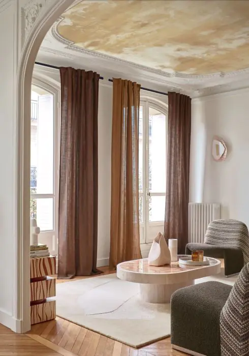 Comment poser papier peint plafond technique tutoriel astuce
