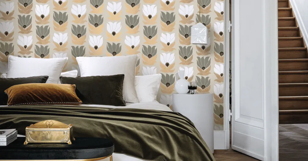 Moodboard chambre femme romantic chic floral papier peint rose